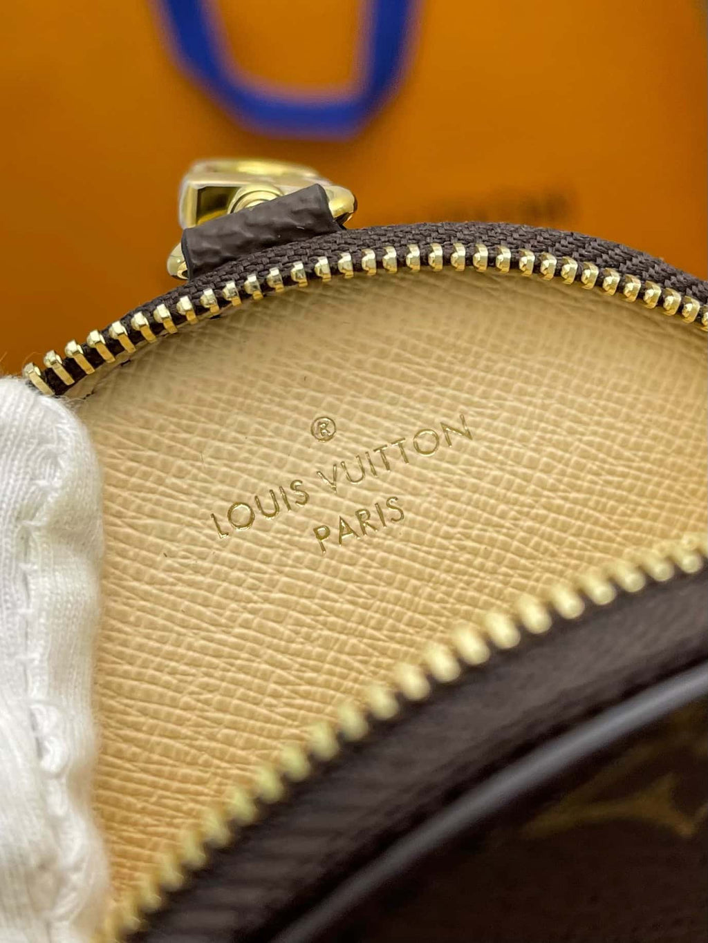 LV Neverfull MM Monogram Canvas Tote Shoulder Bag with Leather Trim and Pouch